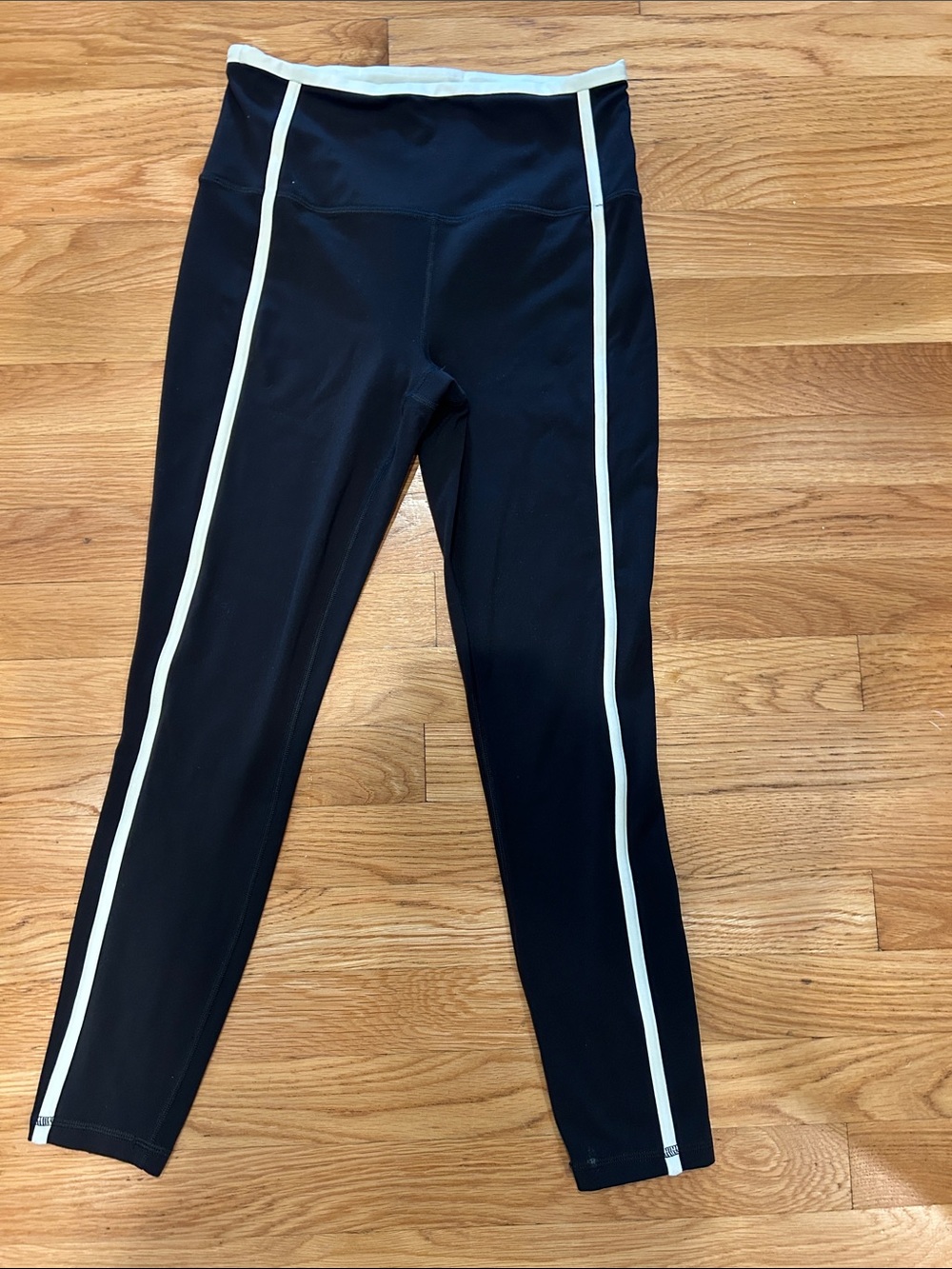 Athleta Cream Ultra High-Rise Elation 7/8 Tight